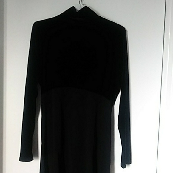 Emanuel Ungaro Black Cocktail Dress. - Picture 2 of 8